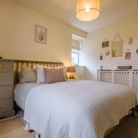 Woodside - Cartmel Fell, * Windermere